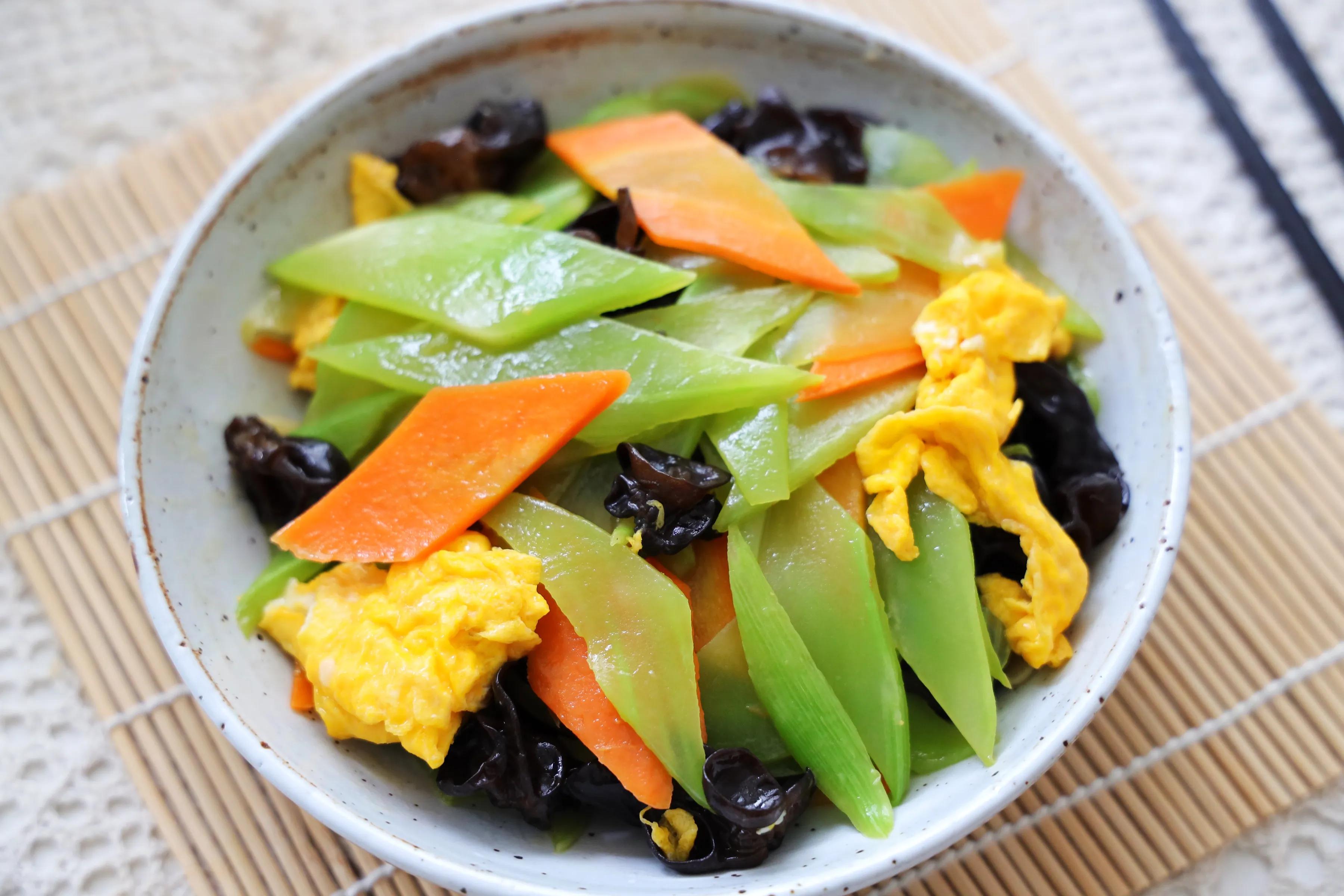 白露节气，多吃这道素菜，比大鱼大肉好，营养丰富少油少盐更健康