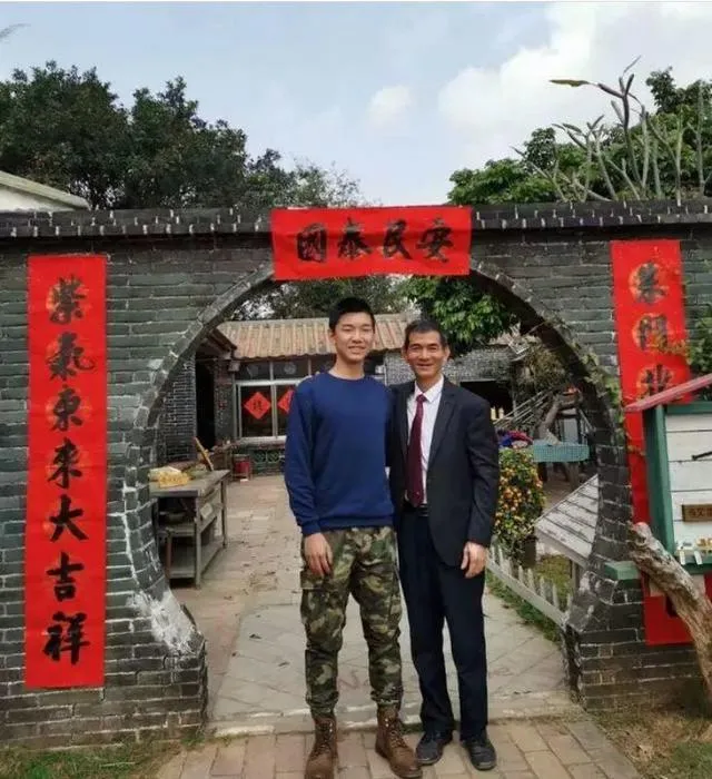 20岁中国学霸在美自杀：那个优秀的孩子，不是我们看到的样子