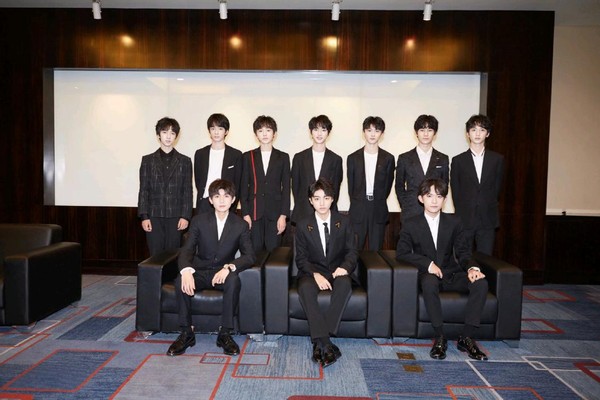 迎来|央视春晚迎来最后一次大联排！流量明星组合齐聚 时代峰峻真的太强了