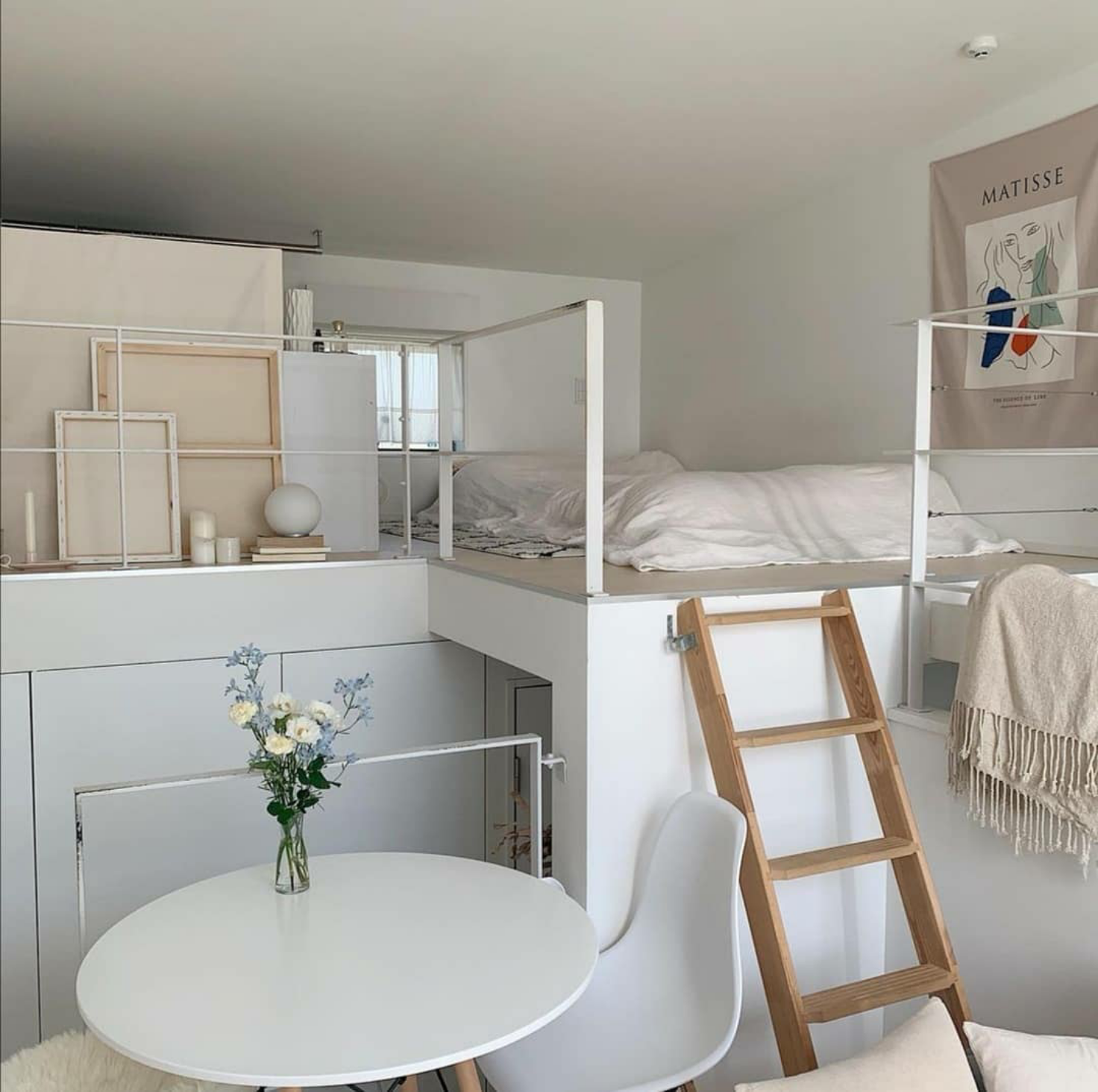 独居女生的双层loft，看完只剩羡慕