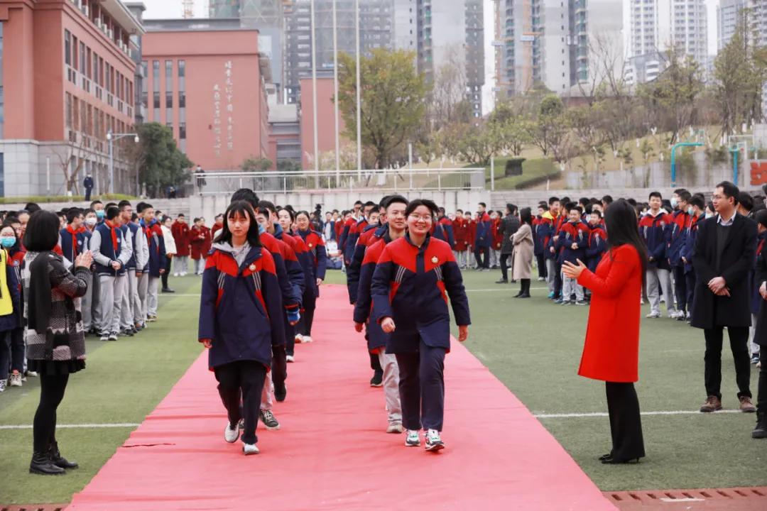 天府七中2020-2021学年下期开学典礼
