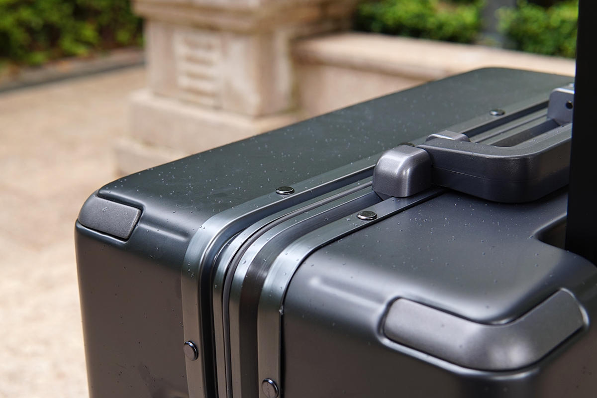 地平线8号POWER行李箱，恰到好处的高级感