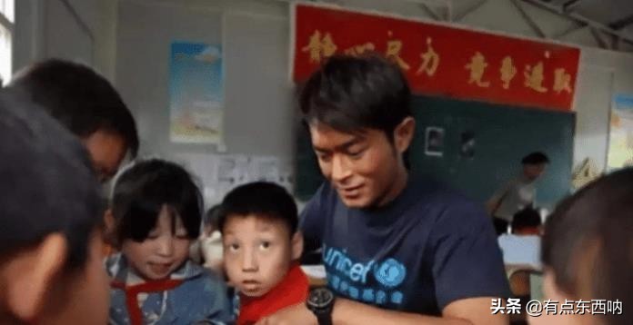 一千万到手里就几十万！天价片酬都是虚的，于