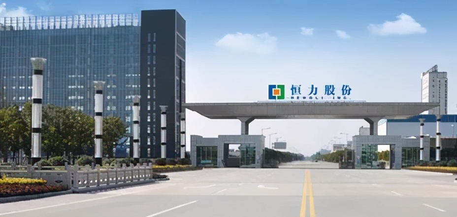 狠过刘强东！穷小子逆袭江苏新首富，坐拥2600亿身家
