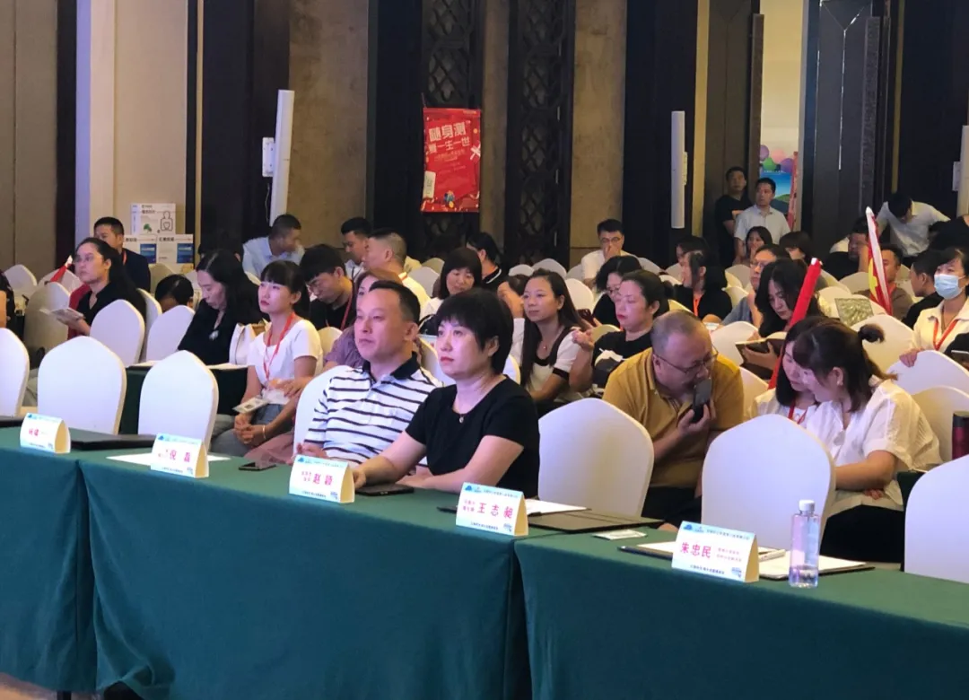 金英杰：数据驱动下的医药领路人