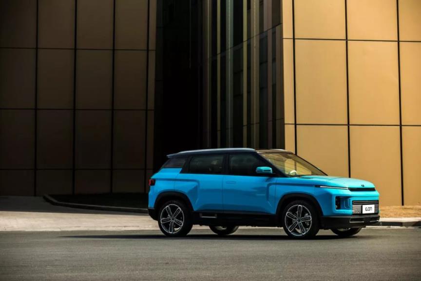 买吉利ICON需要等半个多月，为啥这车这么火？试