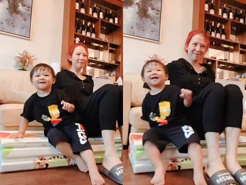 不互撕、不翻脸，相亲相爱30年，她们打了多少塑料姐妹花的脸？