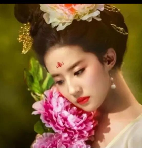 花开堪折直须折 莫待无花空折枝 她占尽了江南少女的秀媚 资讯咖