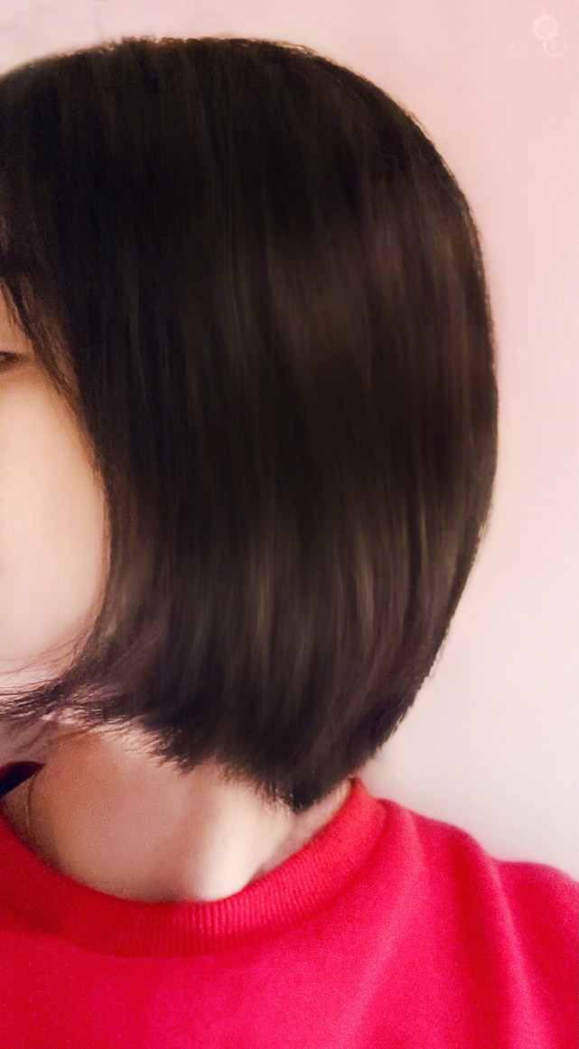 謝娜40歲生日張傑玩配音表白，結婚10年重現求婚場景甜蜜依舊