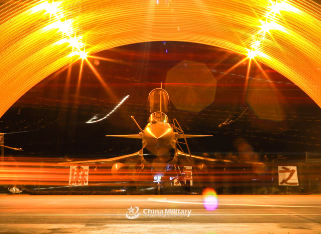 仅有中美两国掌握！国产隐身进气道内部首度曝