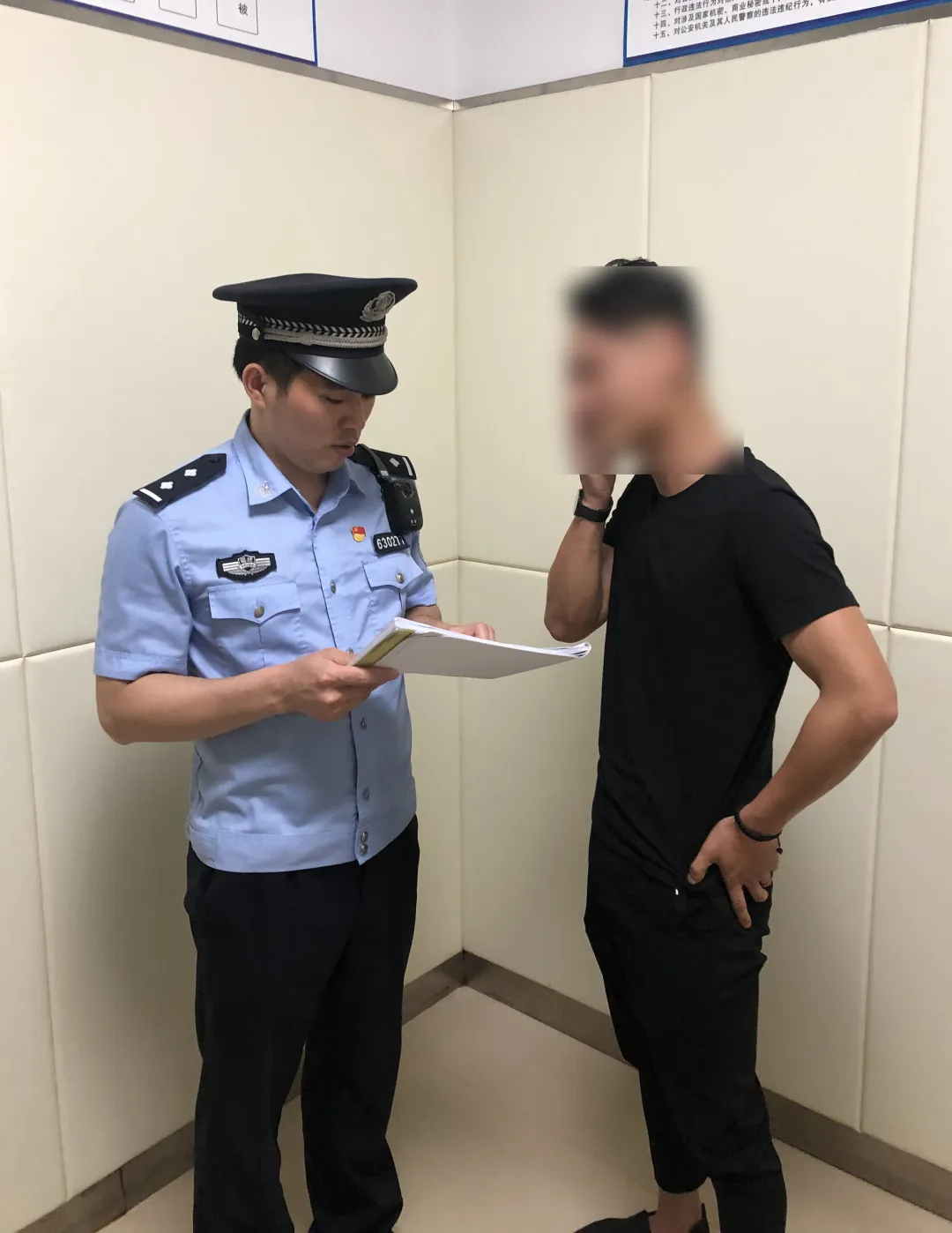 “百万女婿”现身福建！初见面就要给未来岳父