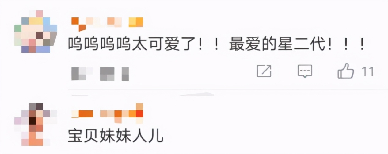 孙莉罕晒7岁多妹，穿公主裙侧脸神似多多，染灰发太抢镜