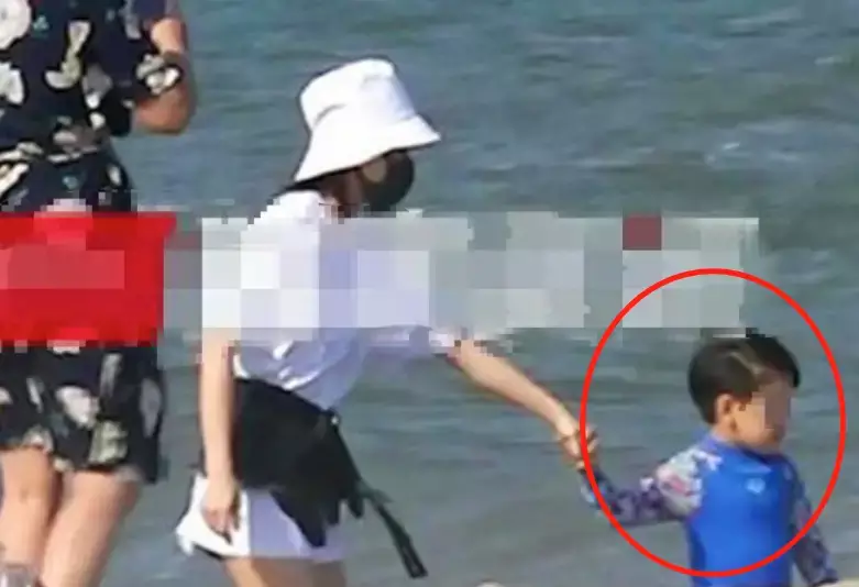 一直被偷拍，却从未回应：王子文突然承认有儿子，勇气从何而来？
