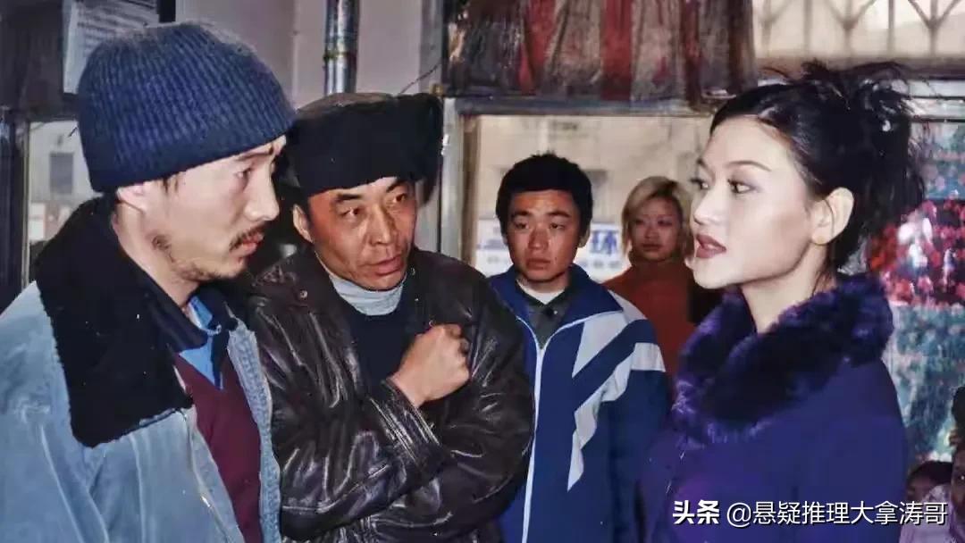 冯小刚提携的两个农村娃，从草根到顶流一路逆