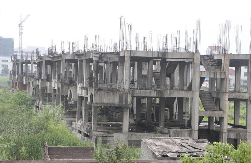 中国最著名的4个"烂尾楼"，最长可达22年