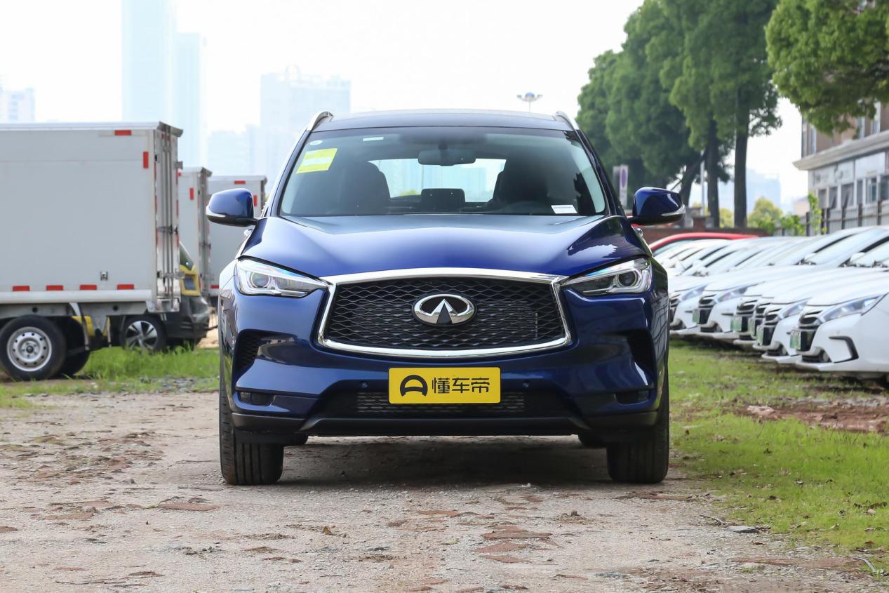 2020款英菲尼迪QX50，不仅动力充沛，而且还拥有大幅优惠