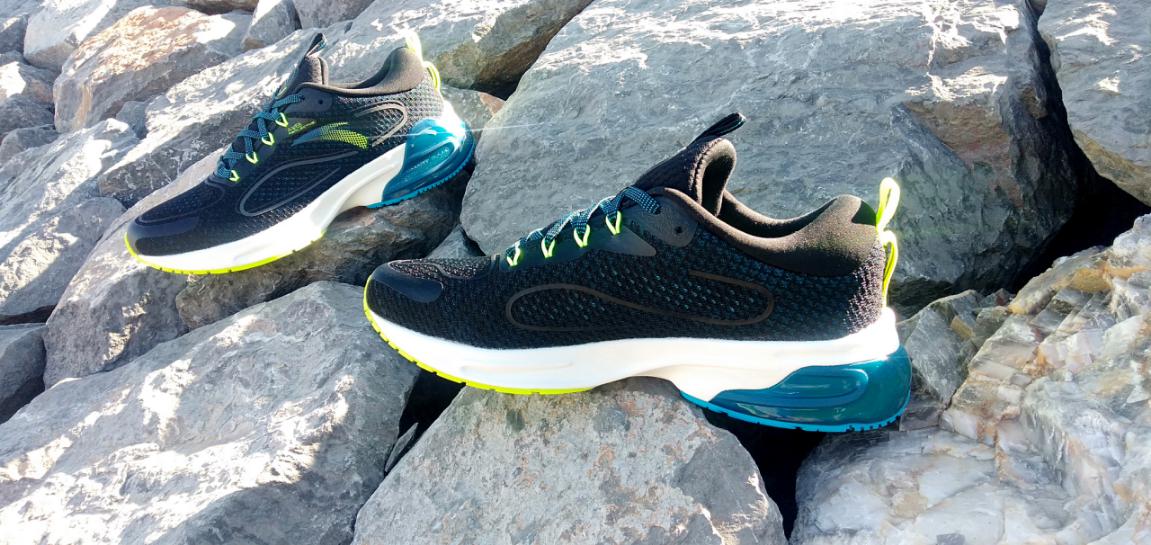 咕咚与安踏的碰撞｜支持运动大数据的国民跑鞋，创1.0深度体验