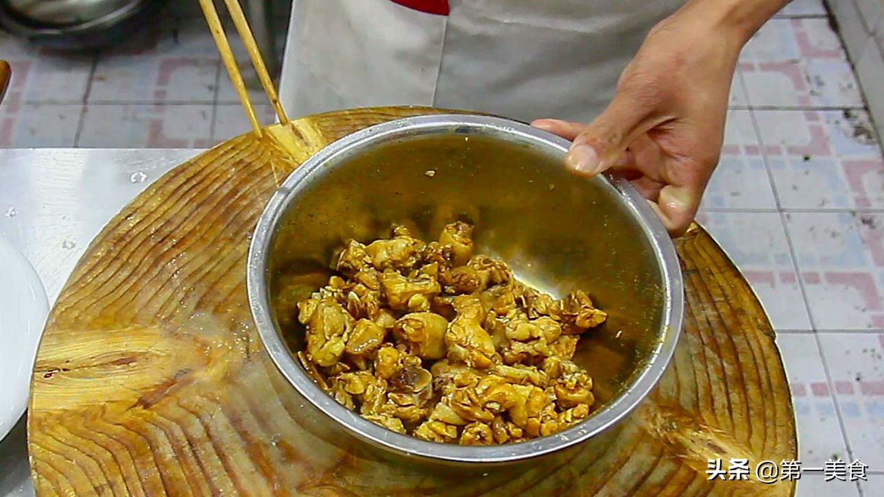 图片[6]-“风情山城麻椒鸡”的做法 比大盘鸡更入味 麻辣鲜香-起舞食谱网