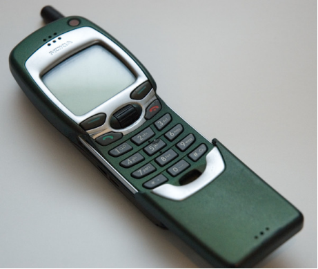 荣耀先驱 盘点手机进化史上的那些“第一”