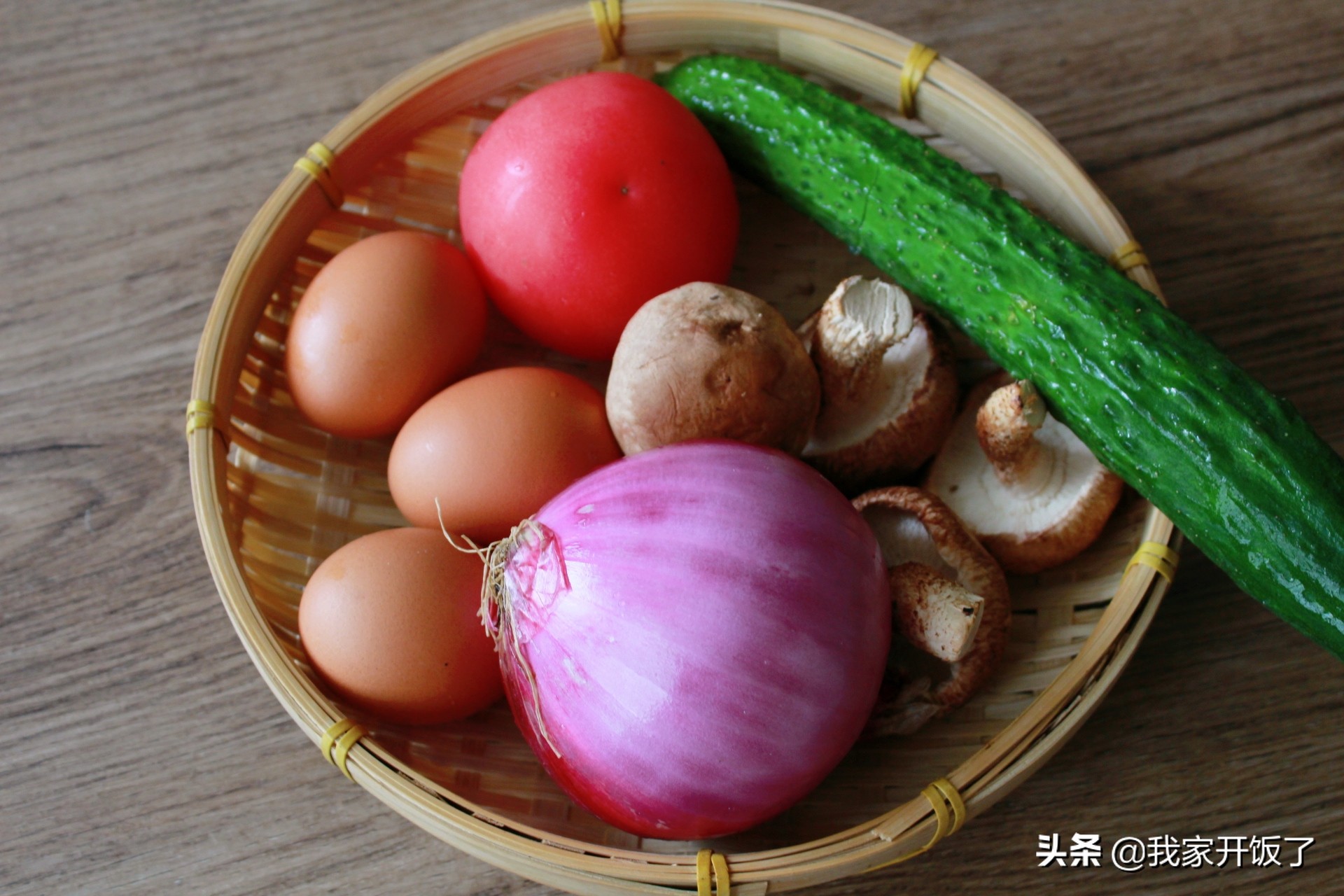 《中餐厅》黄晓明做的员工早餐，营养健康，做法简单，孩子超爱吃