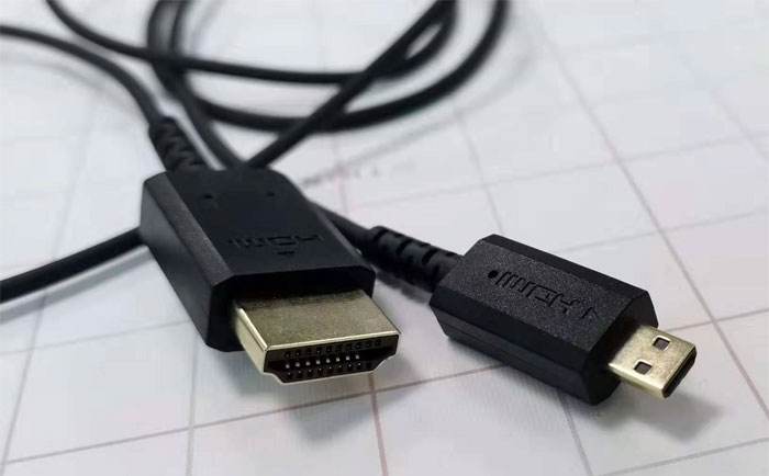 显示器接口怎么选？对比四种主流类型，购机时你可千万不要挑错了