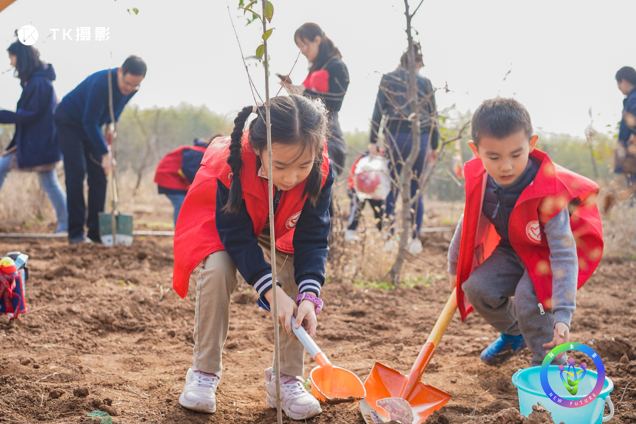 �ԷǷ��¾�ƽ������δ��Ϊ����ʦ������3000Ķ��ѧ���Ͷ���������