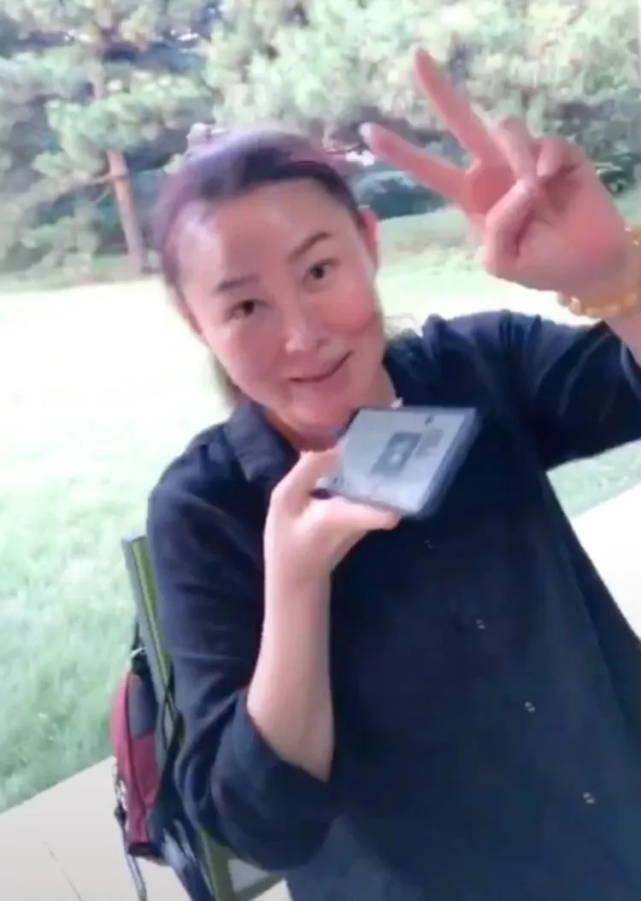 最美潘金莲王思懿，年过48已经认不出，与丈夫结婚至今没孩子