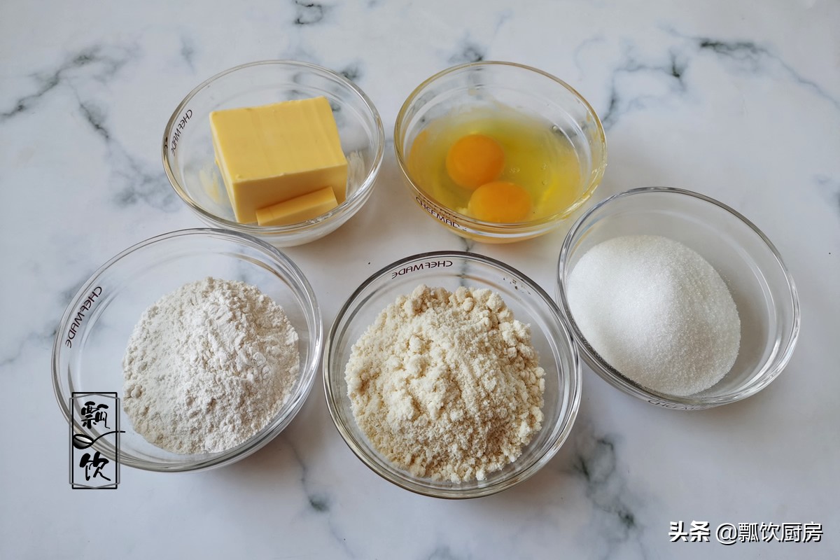 別只會做老蛋糕，這蛋糕比老蛋糕香多了，做法不難，純甜蜜享受