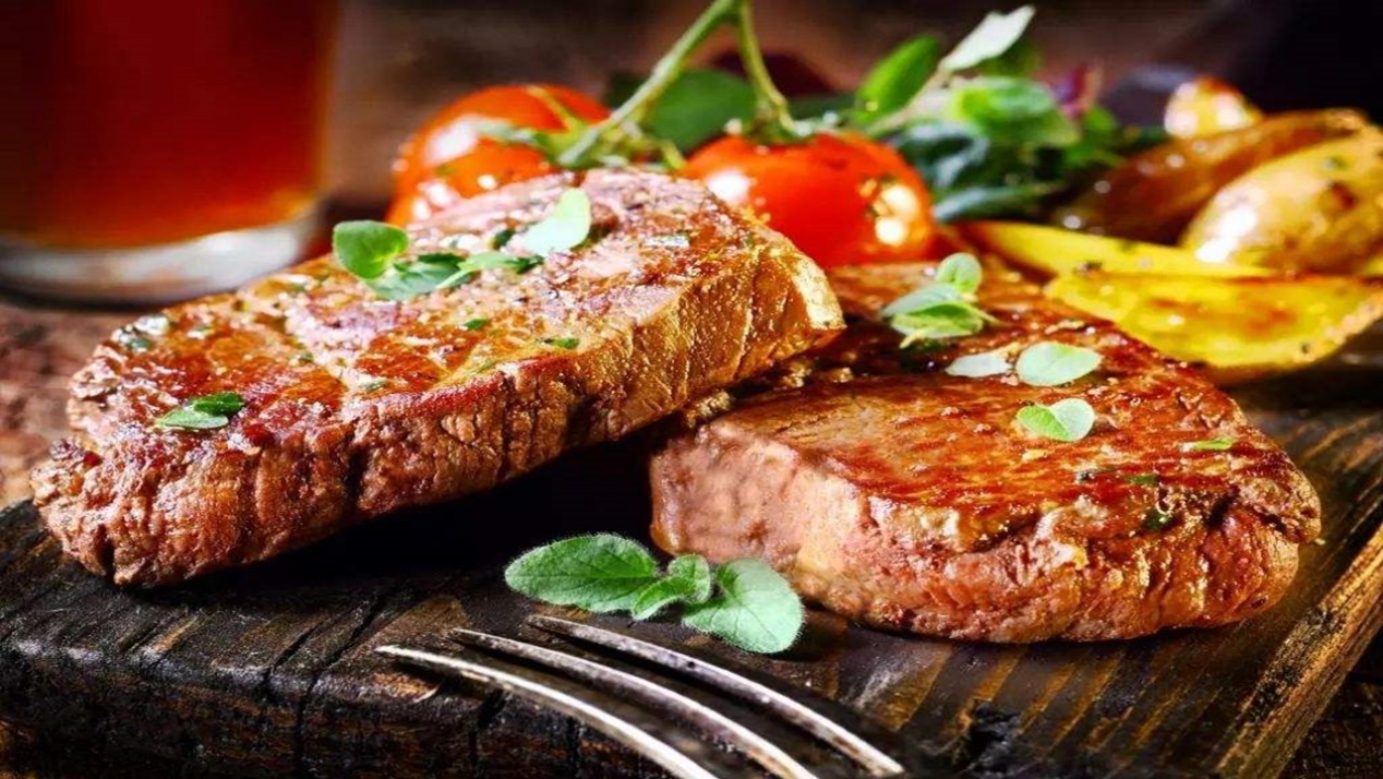 素食主義者和吃肉的人，誰更容易出現(xiàn)骨折？最新研究給出了答案