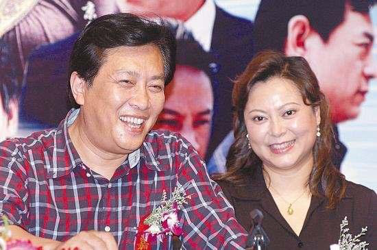 前妻孙涛自杀后，唐国强转身娶了壮丽，为何女