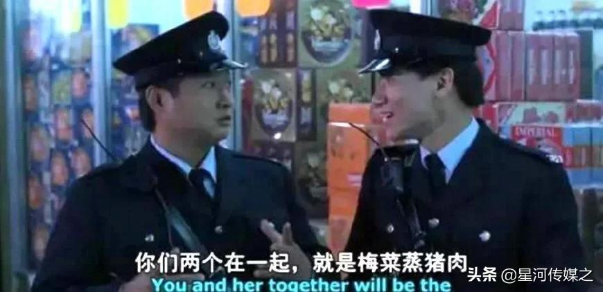 四大天王警服照 郭富城一身正氣 張學友痞氣 最帥的不是劉德華 資訊咖