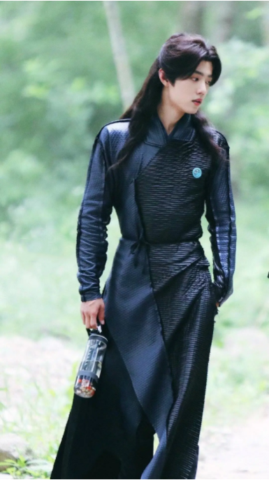 Brush cent, borrowed, intermediary dare pretend to be even the official nowadays, of Xiao Zhan " fight Luo Daliu " very great courage