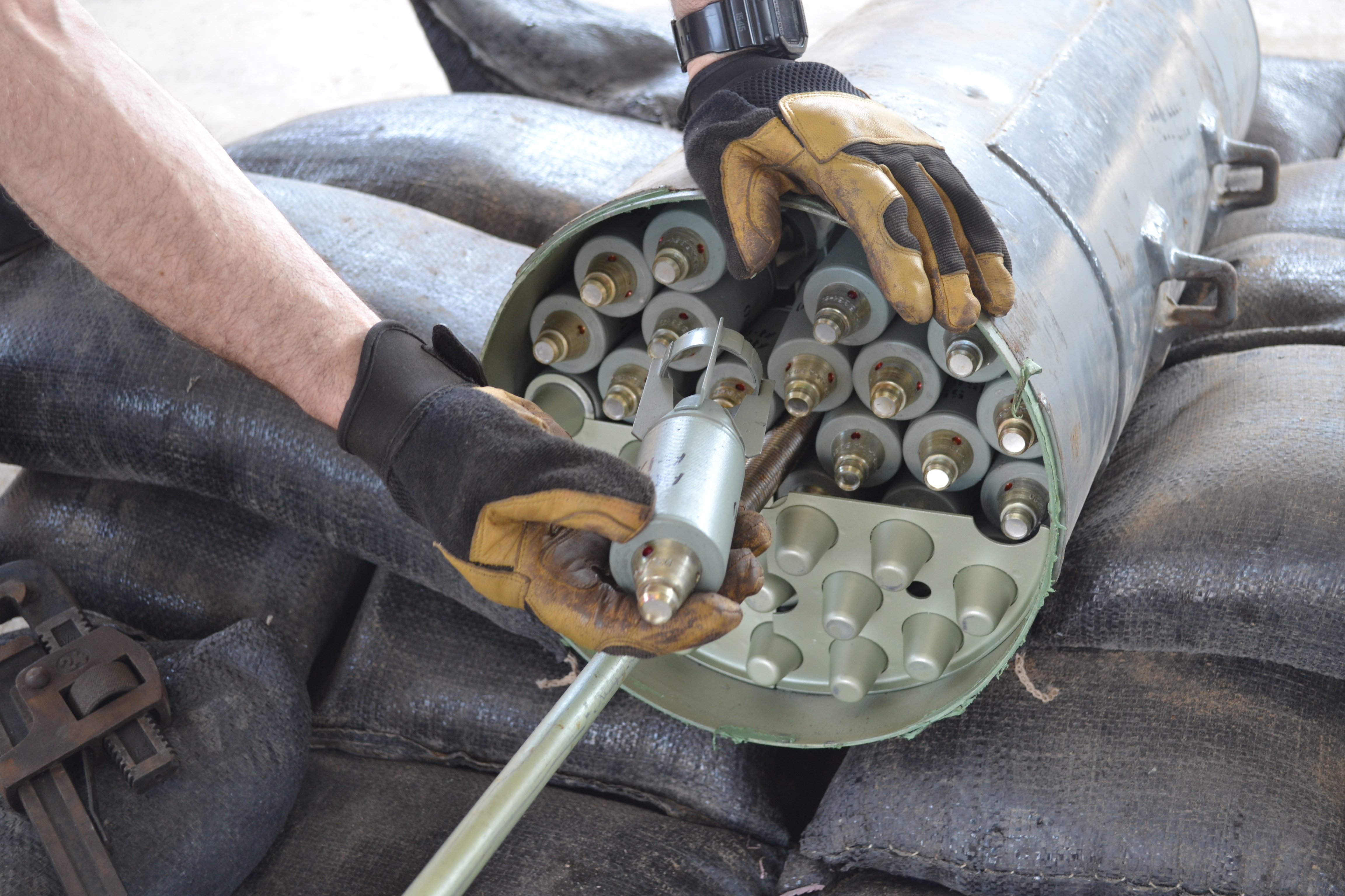 到底是啥武器这么“恐怖”？100多国请求销毁，