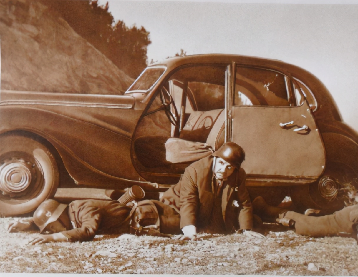 《伏击战》表现了阿尔巴尼亚抗击德国侵略者的