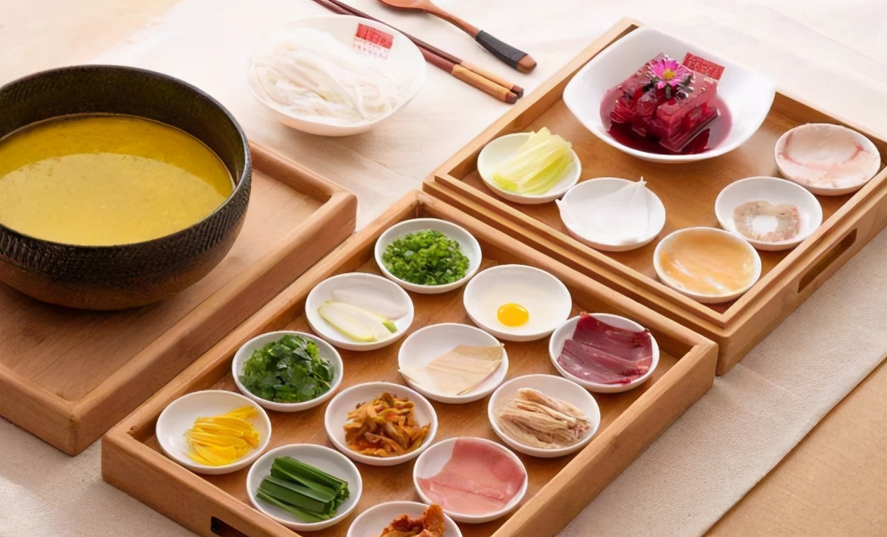 Check out the special cuisines of various cities in Yunnan, there must be something you haven't eaten