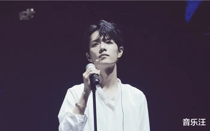 像肖战这样的存在，我们一般称呼他为“行业入