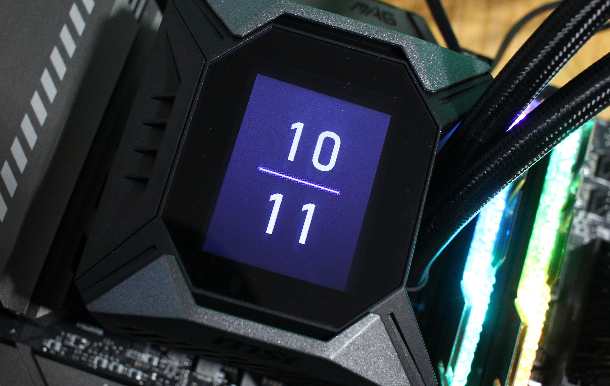 能过73℃算我输！这就是微星MPG CORELIQUID K360水冷散热器