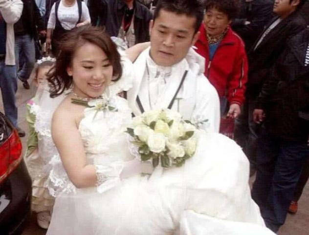 12年前一夜成名，丫蛋2嫁赵本山徒弟，如今怎样了？