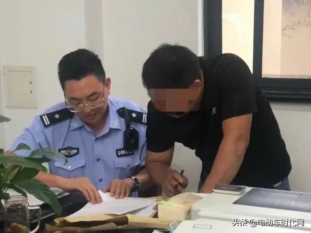 生存挑战 | 改装电动车被罚两万！经销商生存与违法二选一？