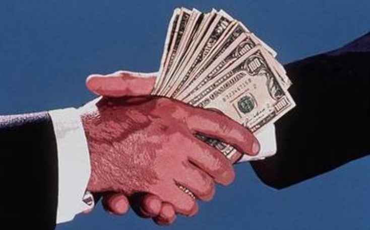 中芯国际花费77亿元拿到光刻机，为何美国会开“