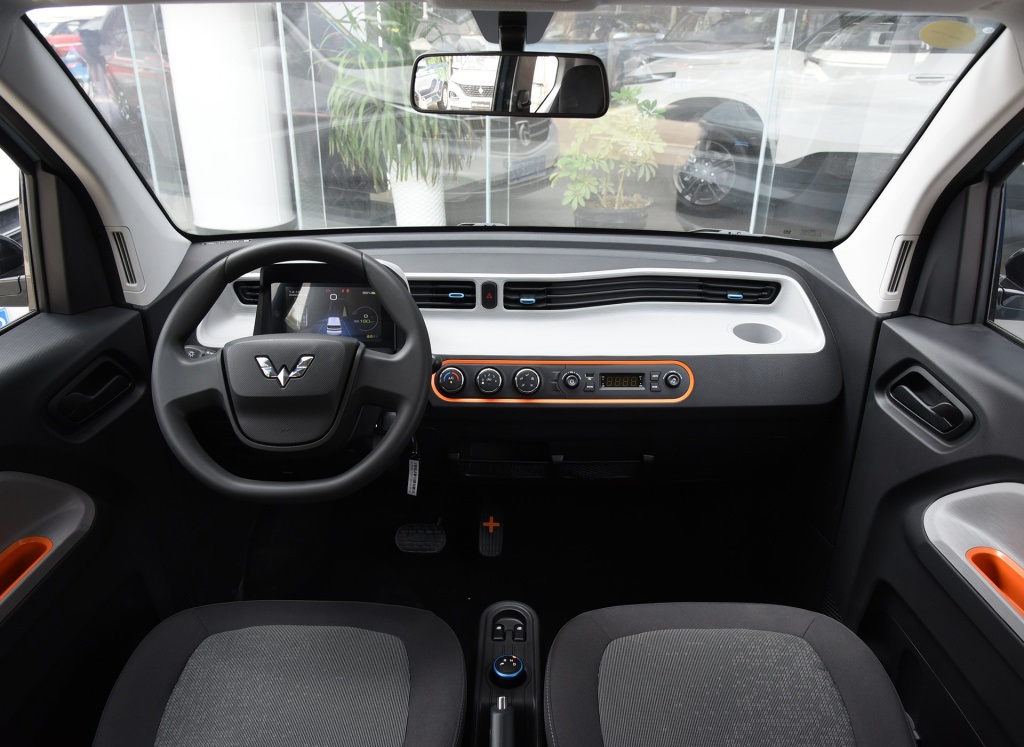 五大轎車“年度銷冠”出爐：軒逸穩如狗，豐田最讓人出乎意料！