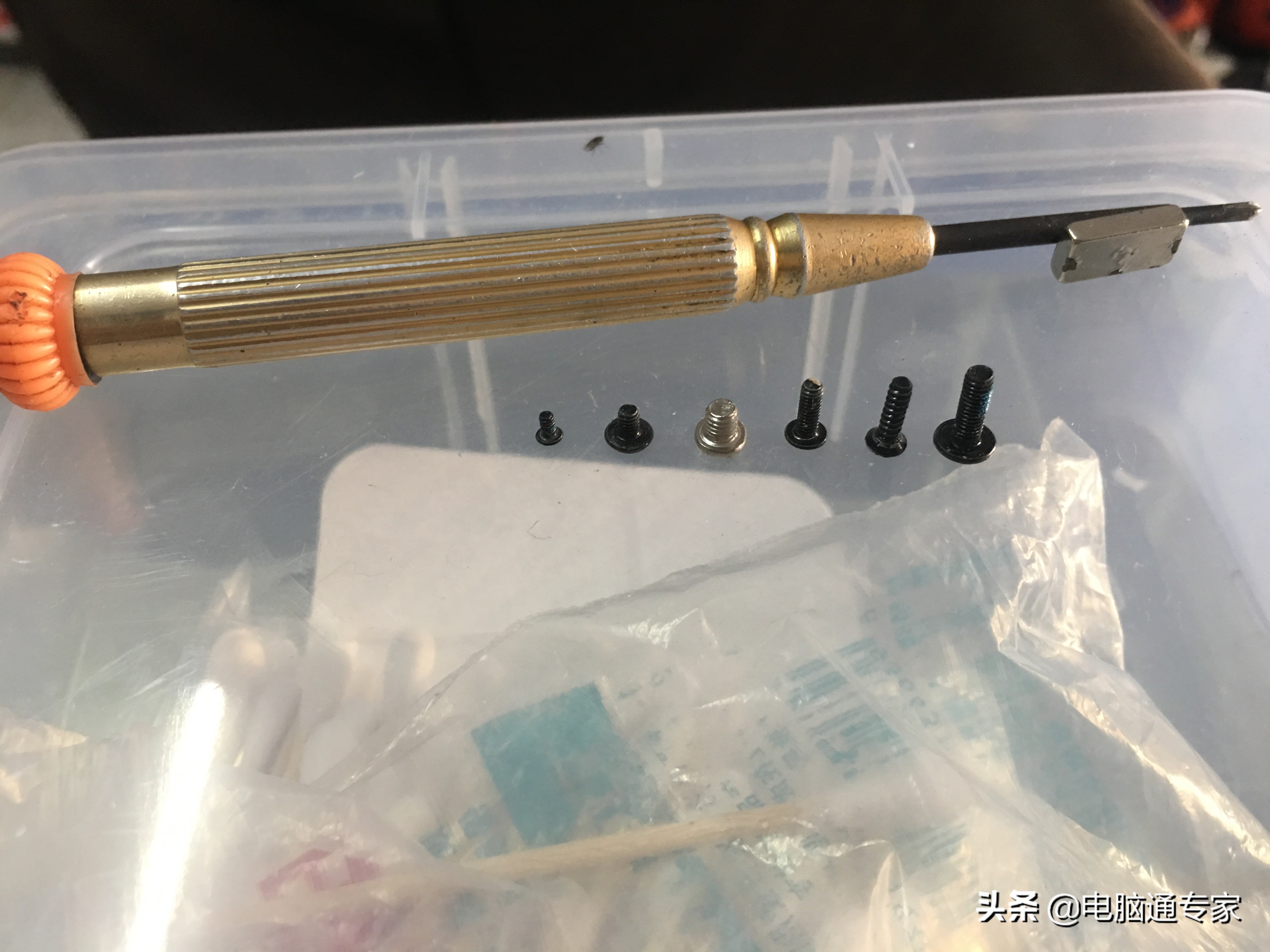 笔记本电脑清灰的一些知识介绍，不懂这些知识不要胡乱拆电脑