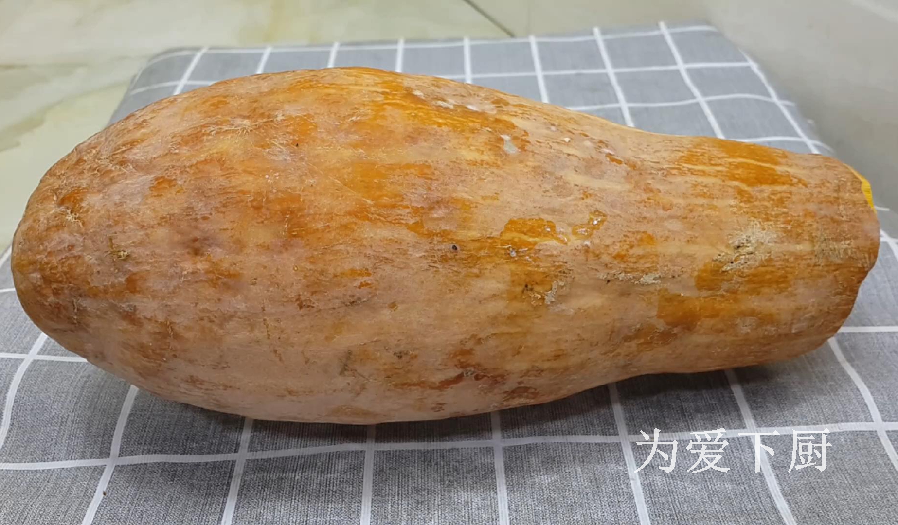 烙南瓜餅時，記住不要直接烙餅，大廚教你兩招，個個軟糯又香甜