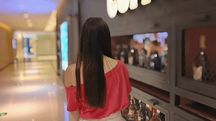 这是什么神仙配色？Reno6星黛紫上线，是张子枫都pick的绝绝紫