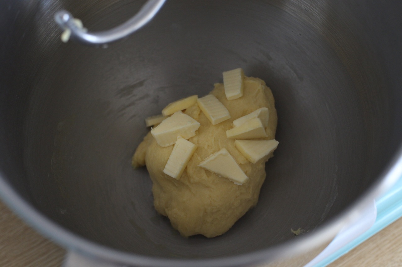 满口酥香的港式菠萝包，材料纯天然，在家也能轻松做
