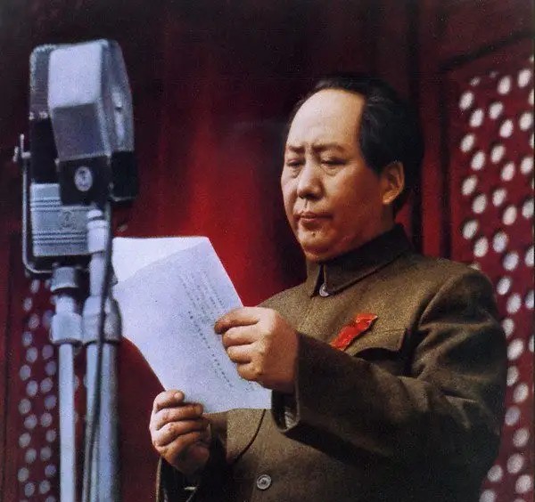 毛主席：向世界声明中国领海是12海里不是3海里，过线就开炮！