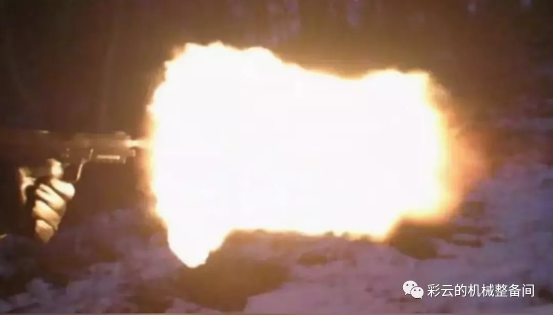 FN57是“最强手枪”吗？介绍FN57手枪的结构和利弊