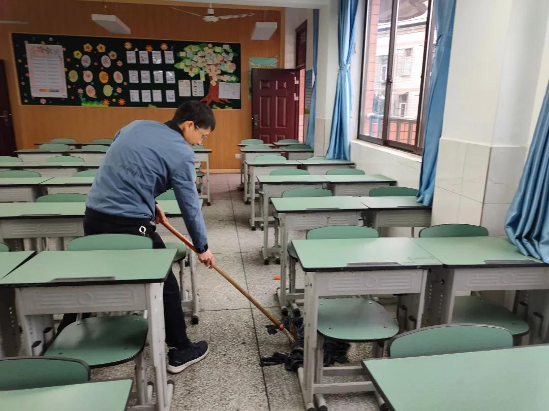 成都市双流区金桥小学丨奋进牛年 犇向未来