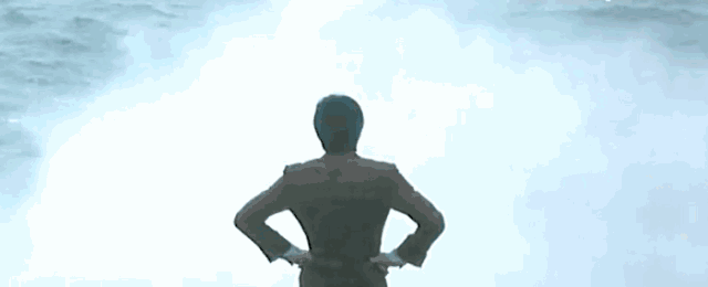 所有人都唱衰，这男孩也不该死