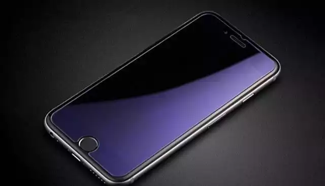 手机钢化膜是高清好还是蓝光好?